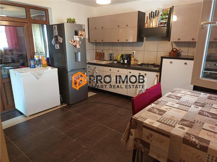 Casa tip parter zona Stalpu - 12