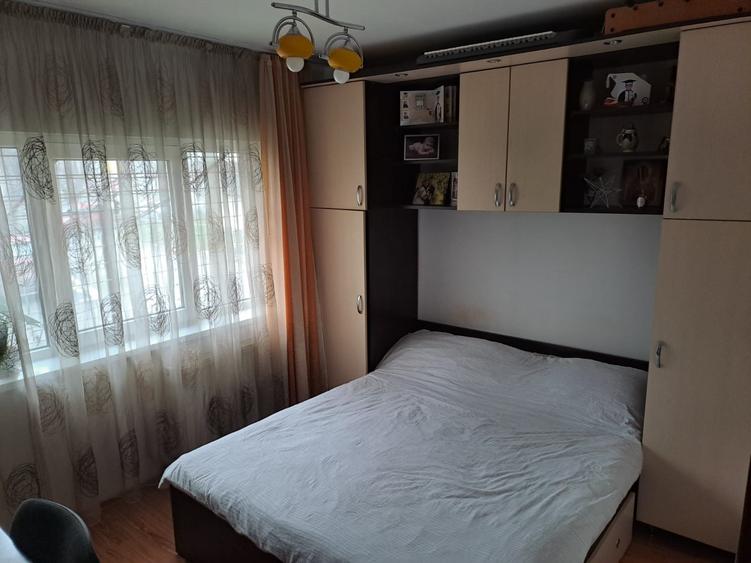 Salaj - Parc Pecineaga, centrala proprie, amenajat, mobilat, utilat, boxa