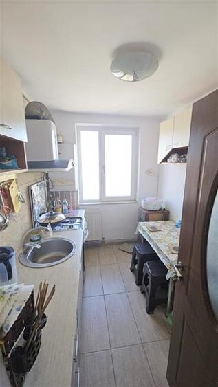 Apartament 3 decomandate, mobilat, zona Tic Tac