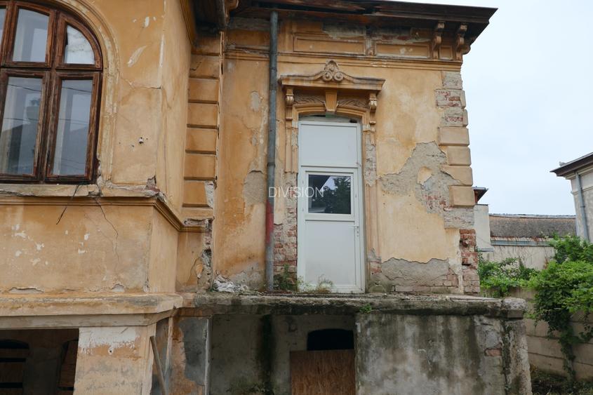 Casă istorică de restaurat Piața Regina Maria – Unirii - 6