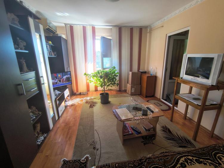 EXCLUSIV CASA DE CULTURA 3 CAMERE 52 MP PRET 89.900 EURO