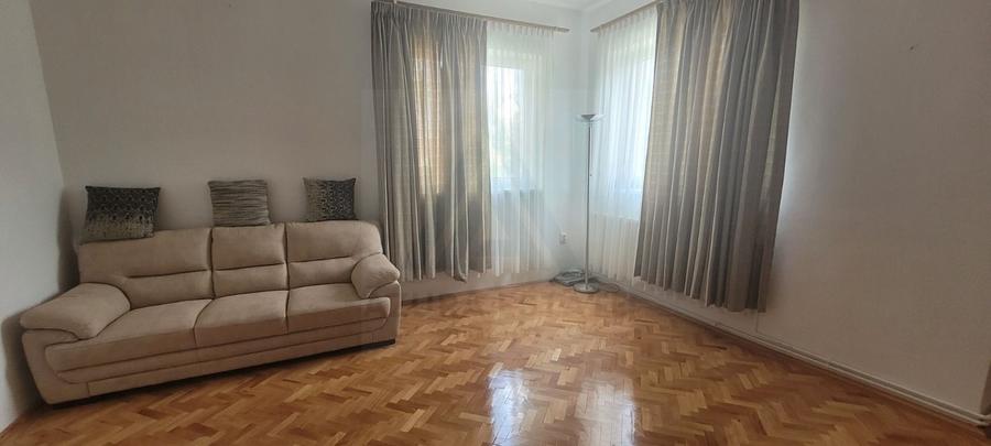 Casa duplex 4 camere 140 mp utili curte 150 mp zona Parcul Sub Arini