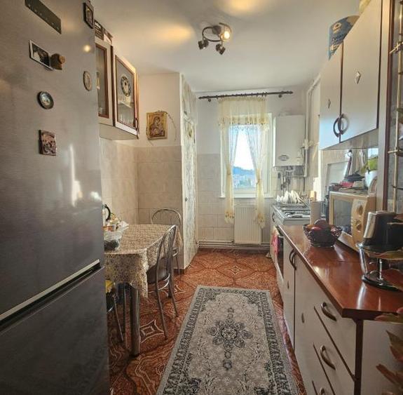 Apartament 2 camere mobilat,utilat Astra - Berzei