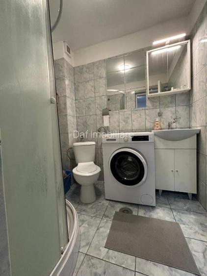 Garsoniera renovata-centrala proprie- metrou - 8