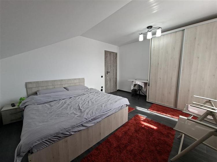 Apartament modern 3 camere balcon 2 locuri parcare zona Brana