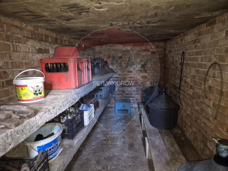 Casă de vânzare cu 4 camere si anexe in Horgești-Recea