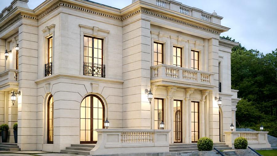 Vila impunatoare de vanzare pe b-dul Kiseleff, teren 950 mp, garaj