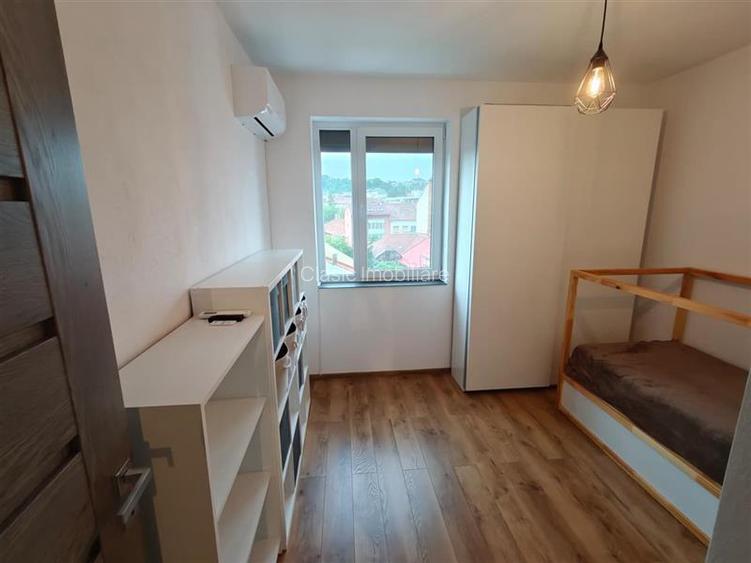 Inchiriere apartament 3 camere modern bloc nou in Centru- zona Piata Mihai Vitea - 15