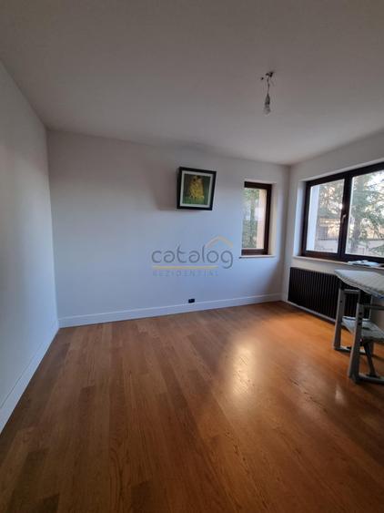 Casa de inchiriat in zona Casa Presei - Poligrafiei