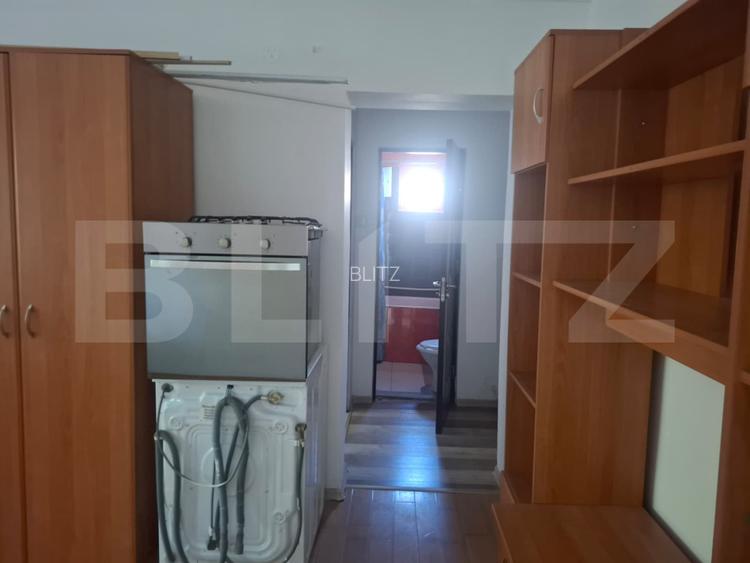 Apartament de vanzare, 2 camere, 42 mp, zona Titu - 5