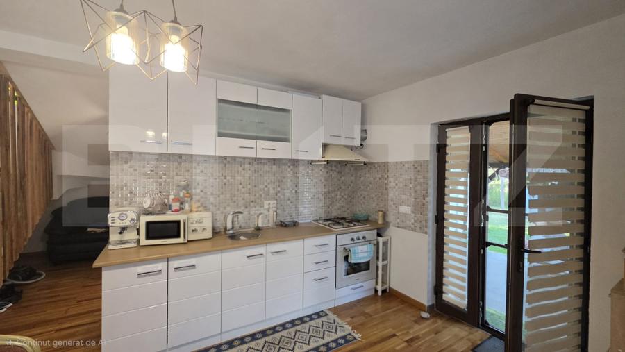 Casa 4 camere, 120 mp, teren 1700 mp, zona Pomi
