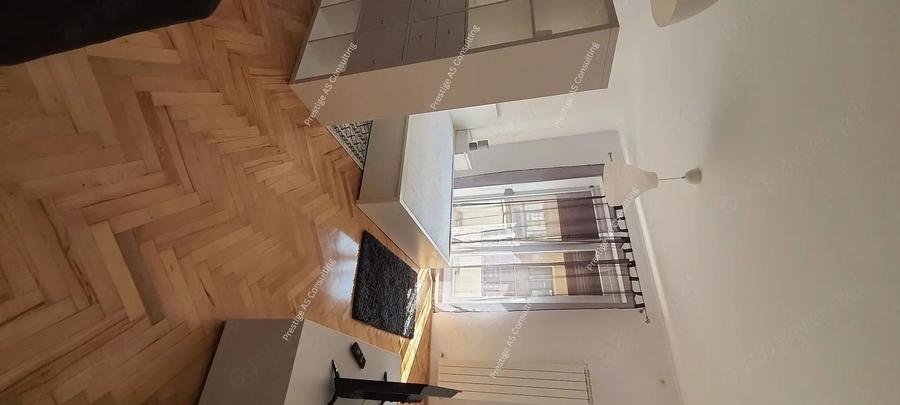 Apartament de inchiriat, zona Medicinei.