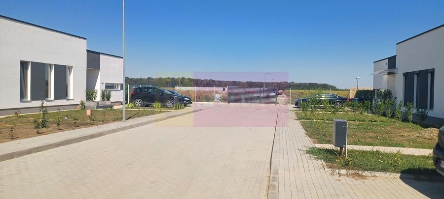 Săbăreni, casă nouă 116 mp utili, curte 608, în apropierea pădurii