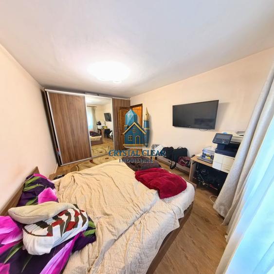 Apartament 3 camere - cartierul Unirii, str. Decebal