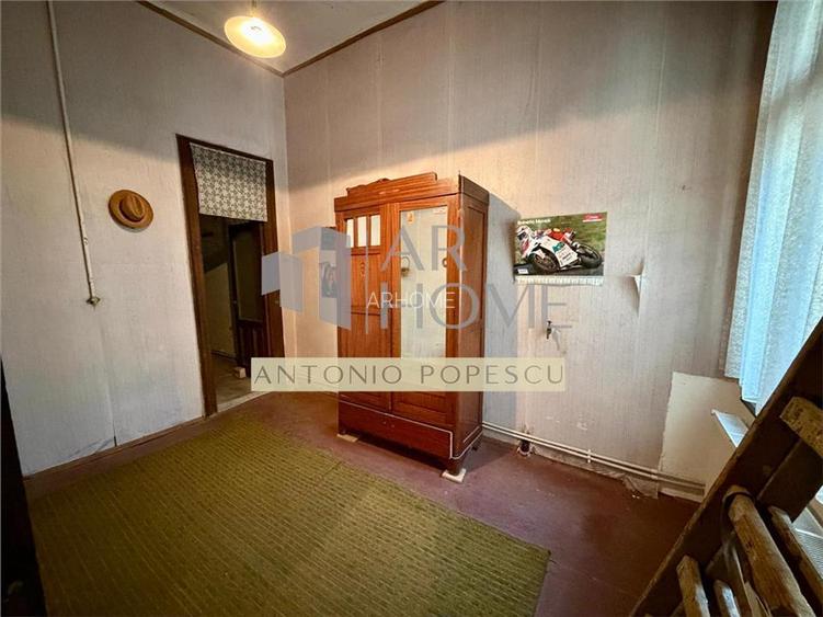 Casa 6 camere plus dependinte,in Ploiesti,zona Gh.Doja/Halele Centrale - 12