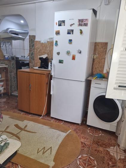 Unirii , Calea Calarasi , Hala Traian