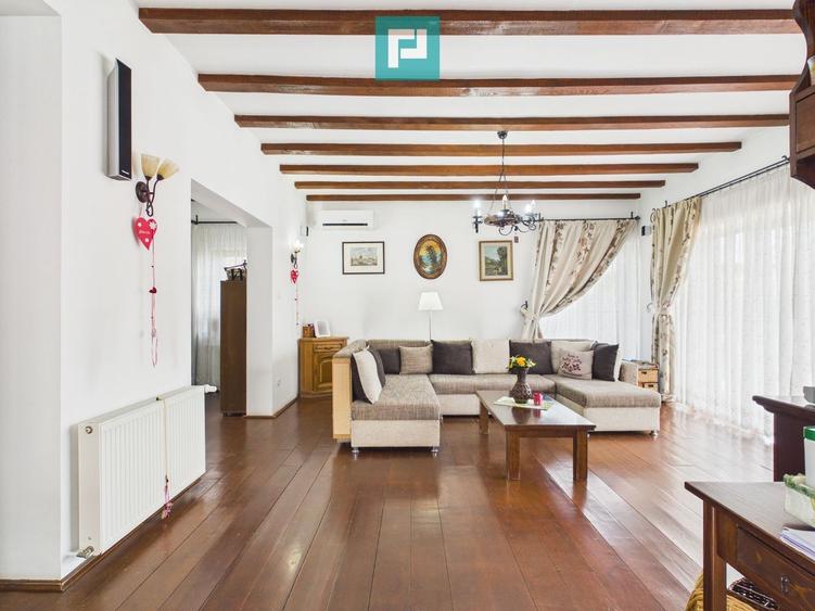 Casă rustică deosebită cu 1450 mp teren