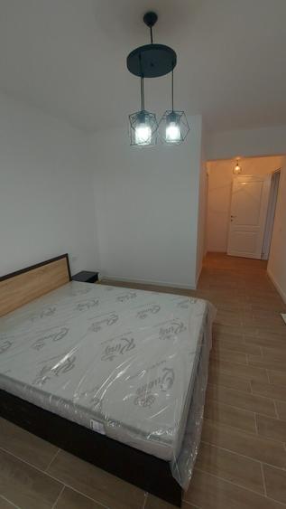 VANZARE 3 CAMERE TITAN - GURA PUTNEI 114 MP