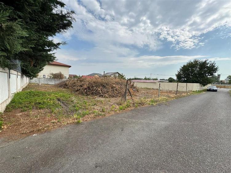 Teren intravilan 850 mp in zona strada Vlad Tepes