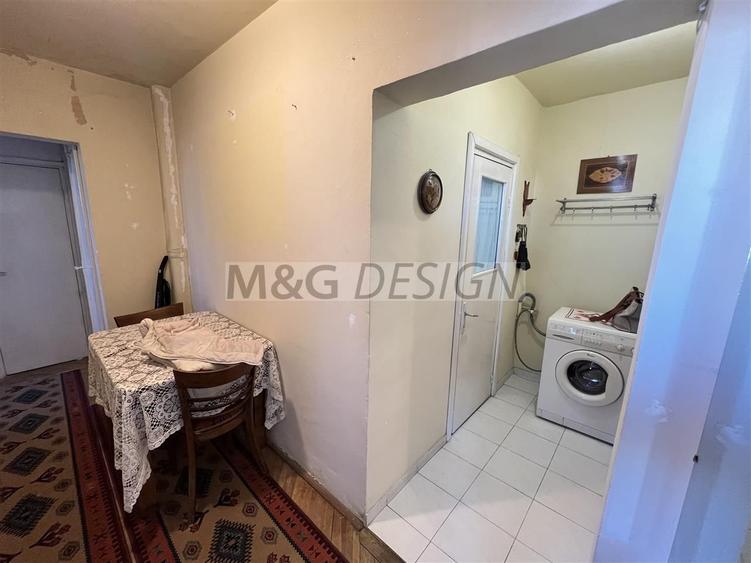 3 camere decomandat la pret de 2 zona Sagului etaj 6
