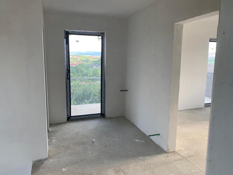 Casă individuală 120mp utilități, 380 teren, Dezmir