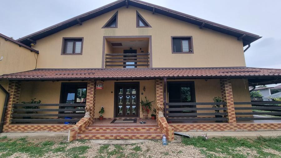 Casa parter si mansarda 2011, mobilata,utilata , Branistea, Titu