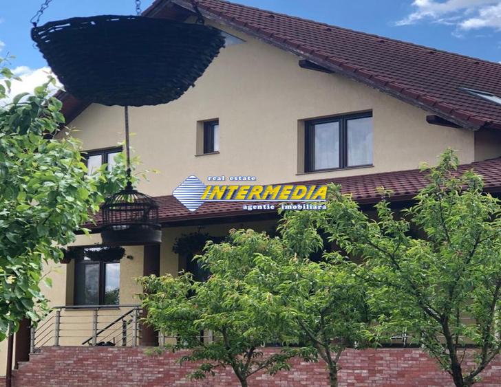 Vila de Vanzare in Alba Iulia CETATE Kaufland 6 camere D+P+E cu 2550 mp. Teren