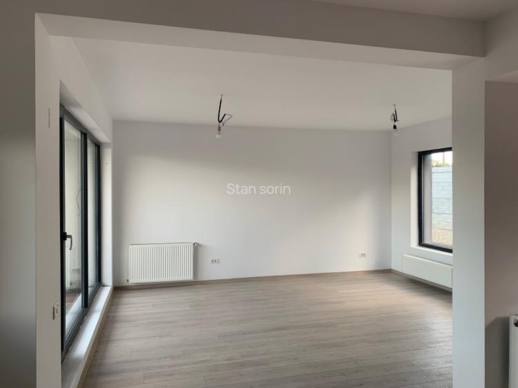 Casă 4 camere de închiriat | Bragadiru | Curte | 2 parcări | Prima închiriere - 15
