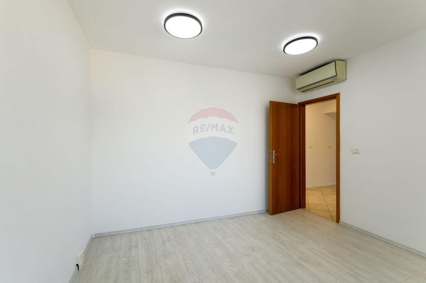 Birou modern de închiriat – Zona Olimpia / Stadion – 68 mp utili