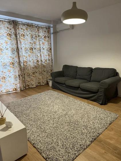 Apartament 2 Camere Lujerului la 5 min de Metrou cu Centrala Renovat