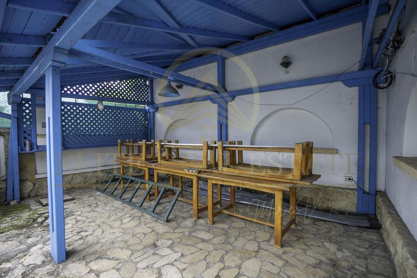 OPORTUNITATE RARĂ ÎN ZONA DELFINARIU -TEREN CU DESCHIDERE GENEROASĂ.
