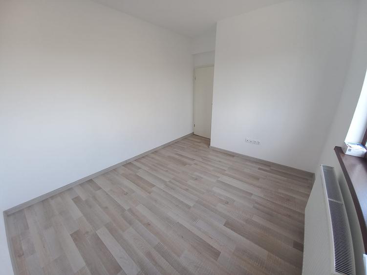 Apartament 3 camere, Sampetru Residence