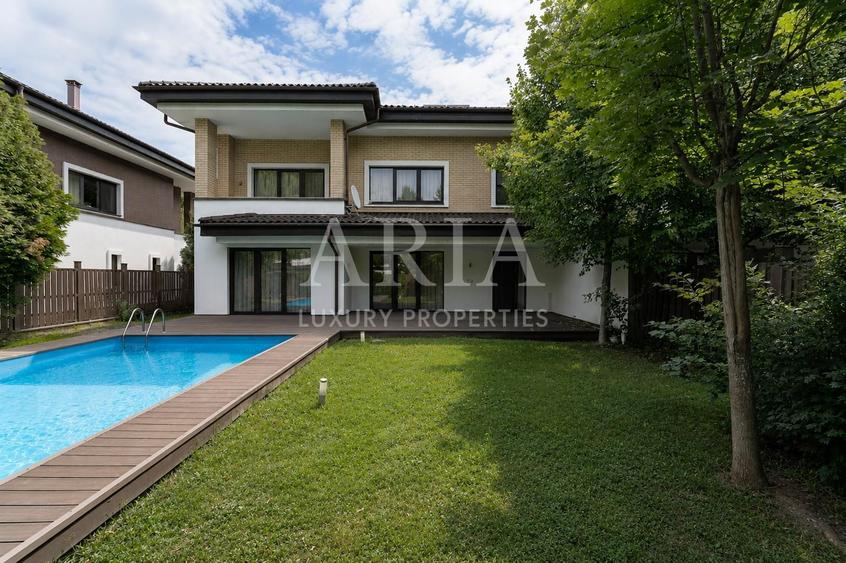 OXFORD GARDENS - LUXURY GATED COMMUNITY - POOL - TENNIS COURT - PLAYGROUND