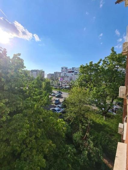 Garsoniera V-v Plaza Romania - 9