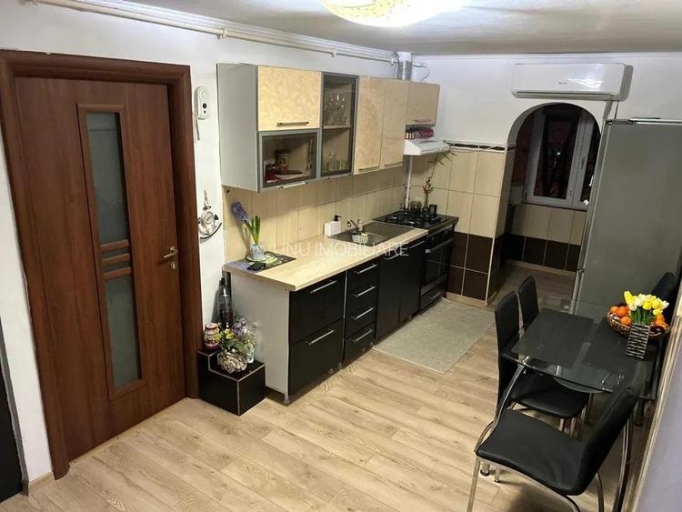 3 camere decomandat zona nicolina 1 in spate la lidl - 2