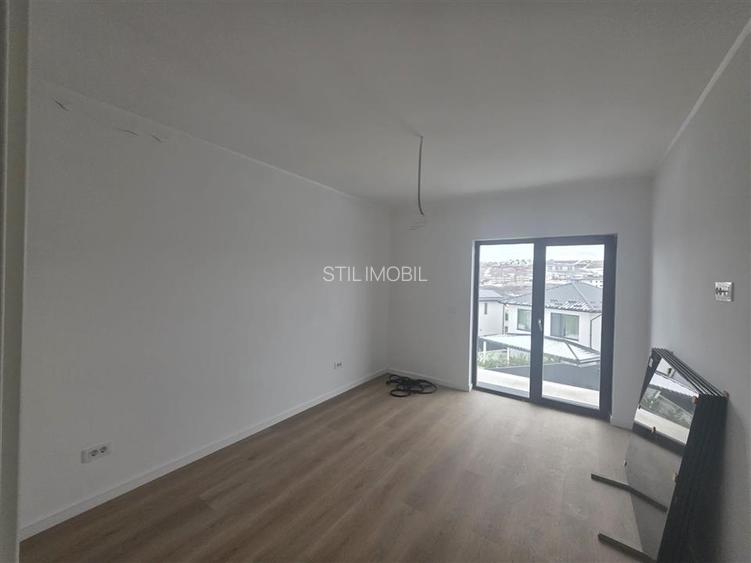 Apartament 4 camere dispus pe 2 niveluri - 6