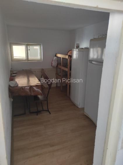 Casă de închiriat 12-20 de persoane!! - 4