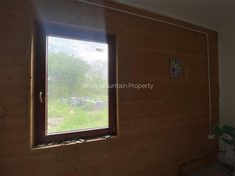 Oportunitate investitie | Teren 10 000 mp cu constructie de 530 mp la 10 km de V - 31