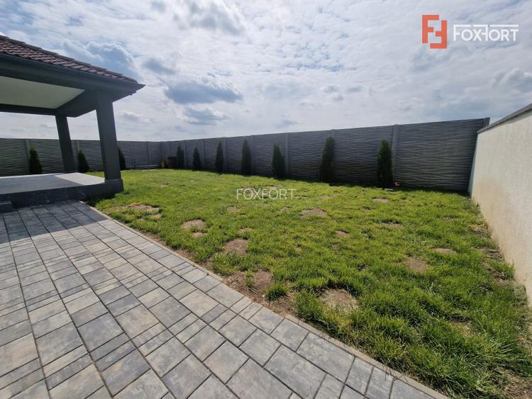 Duplex de vanzare cu 3 camere si teren de 309 mp - Recas - 11