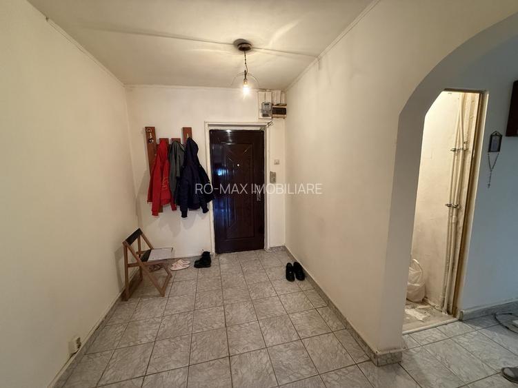 Apartament 2 camere 53,5 mp etaj 6 strada Moinesti- drumul taberei - 10
