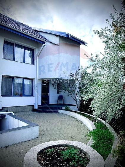 De închiriat duplex cu 4 camere - Șoșeaua Bârnova - 2