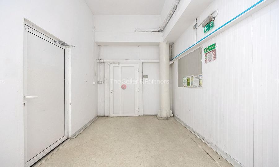 Platformă industrială cu 2 hale și sediu administrativ – teren 3.871 m - 11