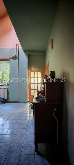 Casă cu 5 camere, singur în curte, acces auto , lângă Magazinul Crișul , Oradea. - 15