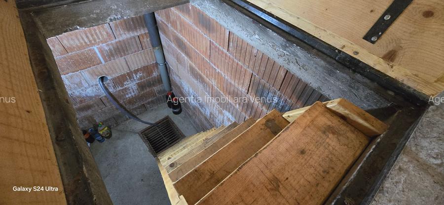 Teren cu cabanuta de lemn in Zaicesti - 6