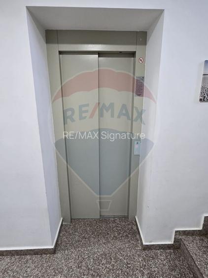 DE VANZARE Apartament cu 3 camere CLUB LAC SNAGOV - 21