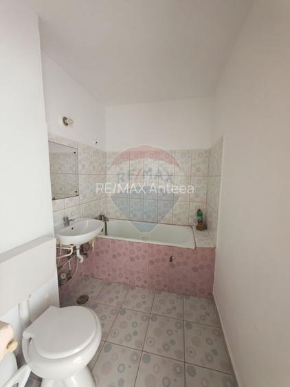 Garsoniera de vanzare metrou Favorit - 4