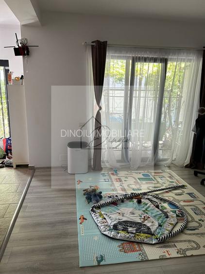 Vila de vanzare in Tunari I Gata de mutat I 4 camere 5 parcari  COM0% - 10