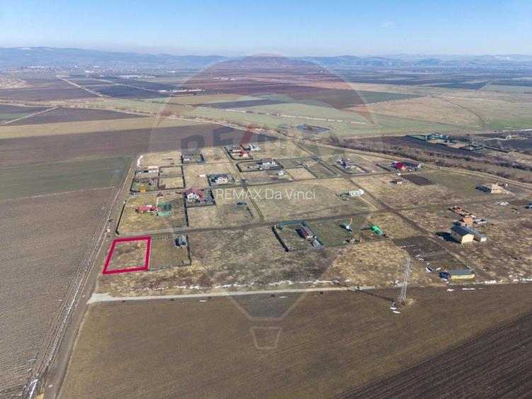 Teren intravilan de vanzare Hălchiu - 3