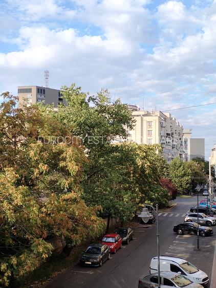 Unirii-Mamulari, spate magazin, decomandat, 3 minute metrou, luminos, etaj 2 - 8