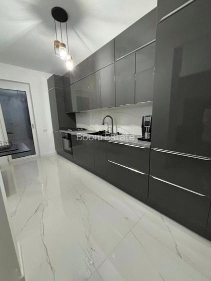 Apartament 3 camere premium în Giroc, mobilat, parcare inclusă - 2
